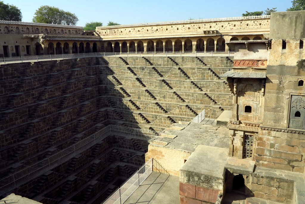 66 ABHANERI.JPG